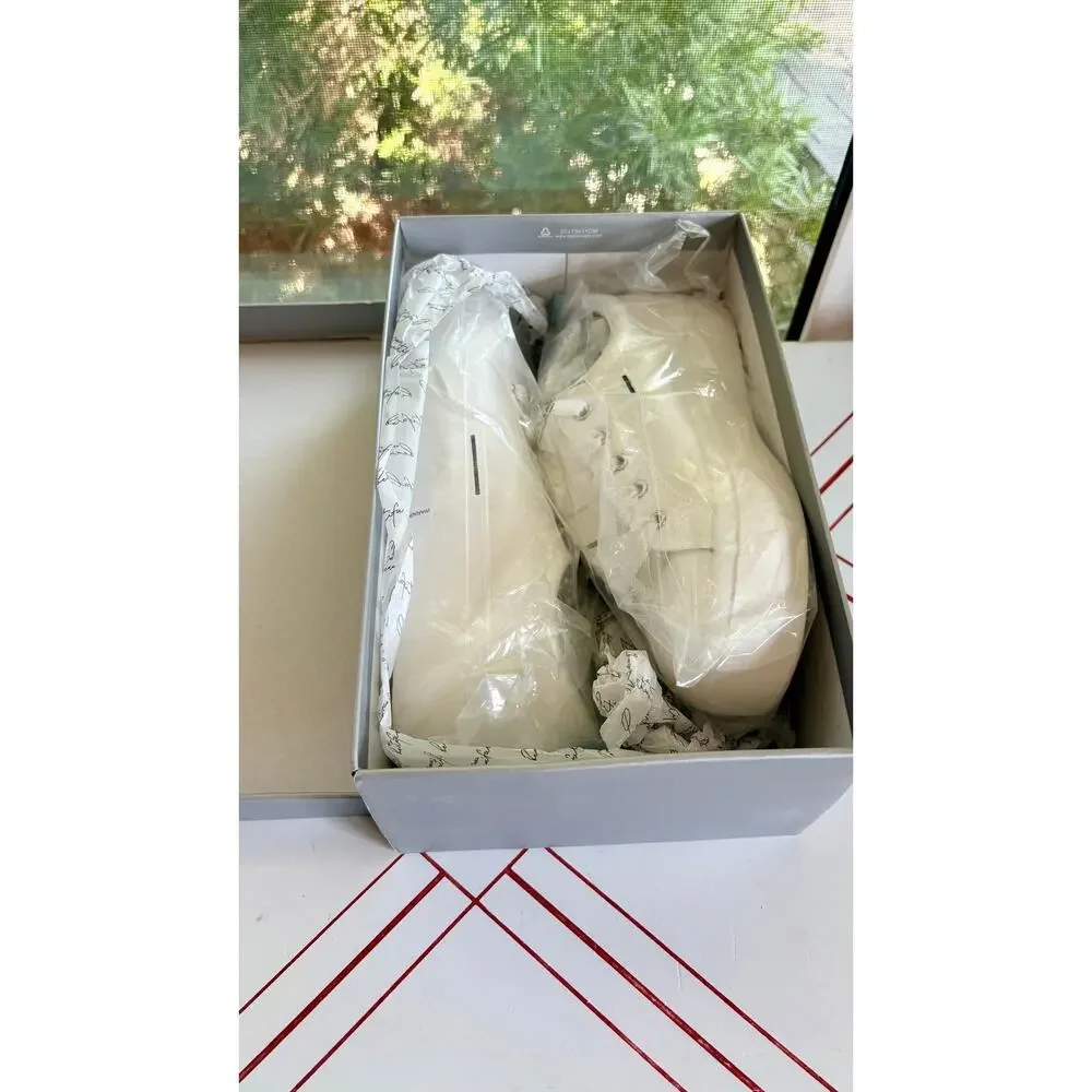 David’s Bridal White Platform Wedding Sneakers Size 8 Pearl Bow New in Box